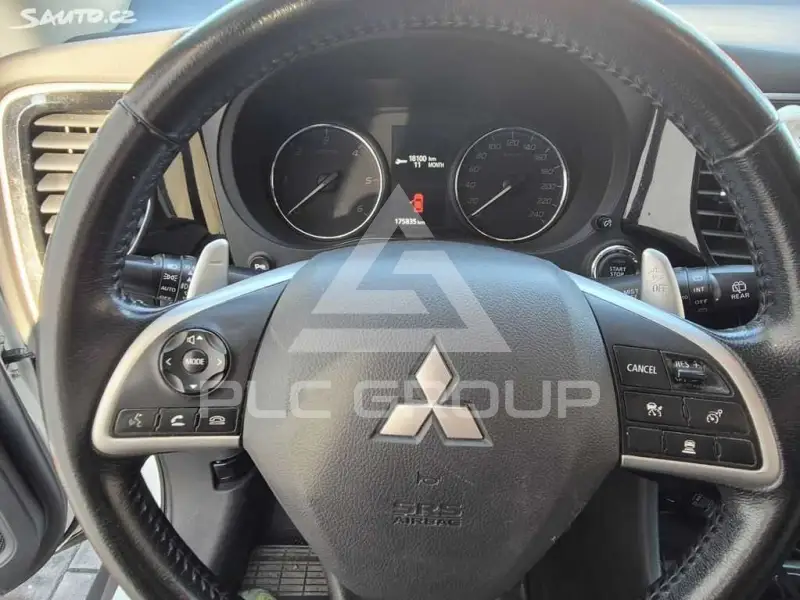 2014 Mitsubishi OUTLANDER