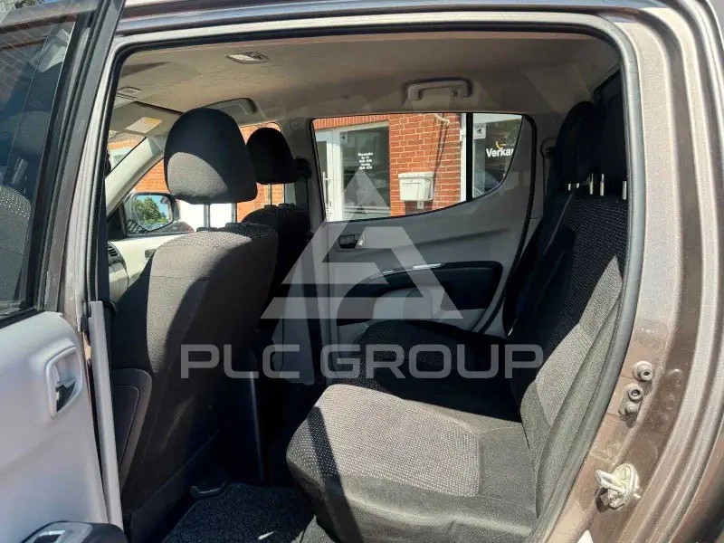 2014 Mitsubishi L200