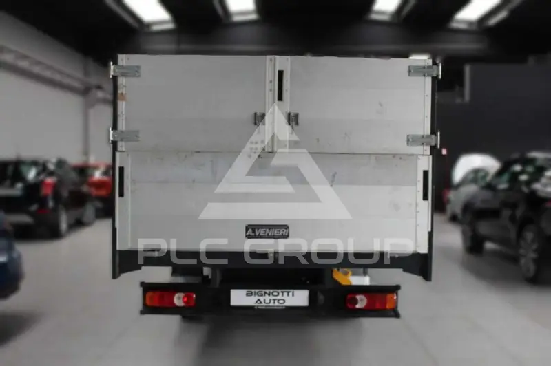 2014 Nissan CABSTAR