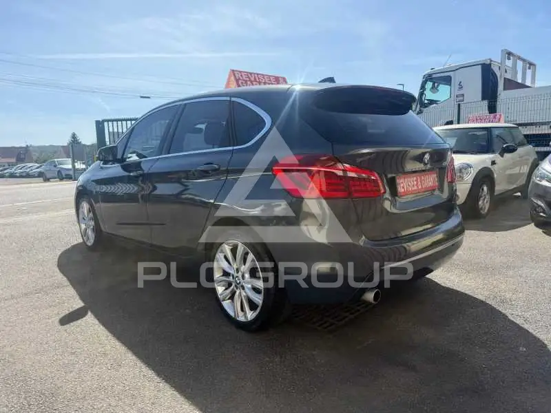 2014 BMW 218