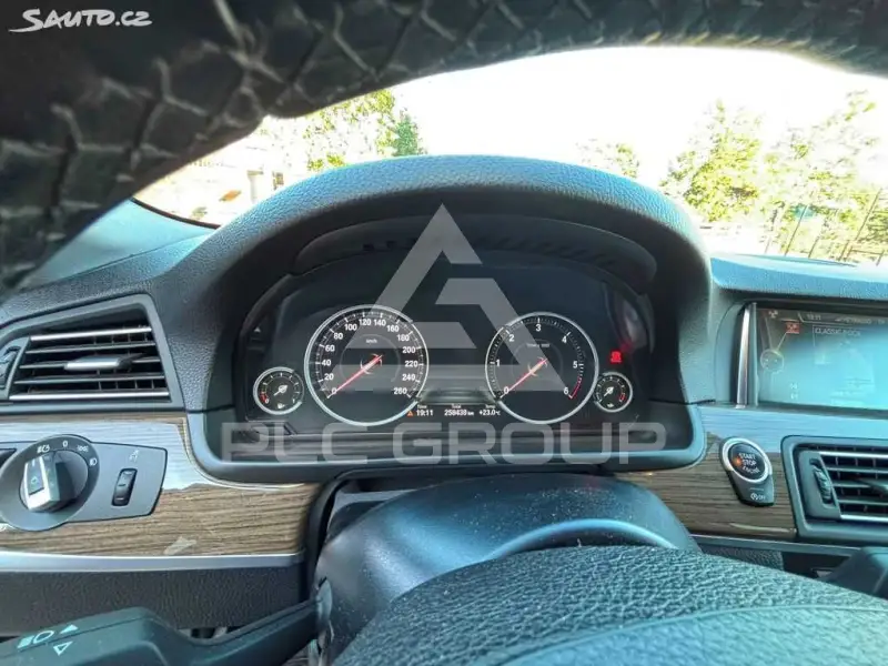 2014 BMW 523