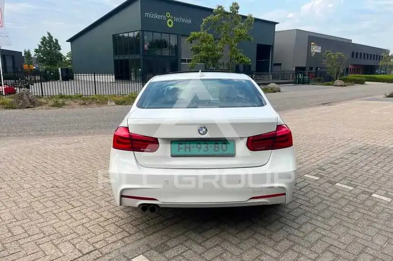 2014 BMW 330