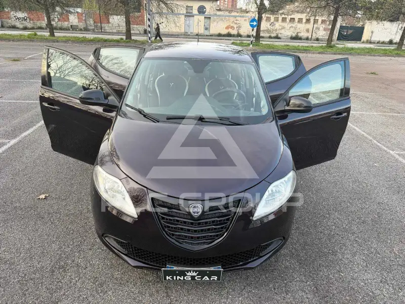 2014 Lancia YPSILON