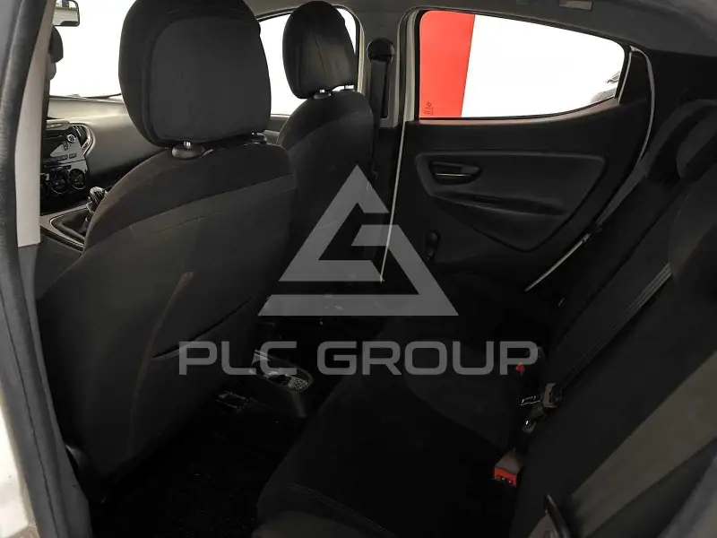 2014 Lancia YPSILON