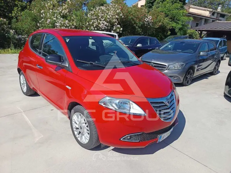 2014 Lancia YPSILON