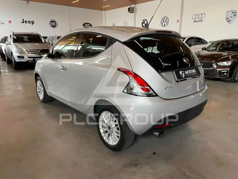 2014 Lancia YPSILON