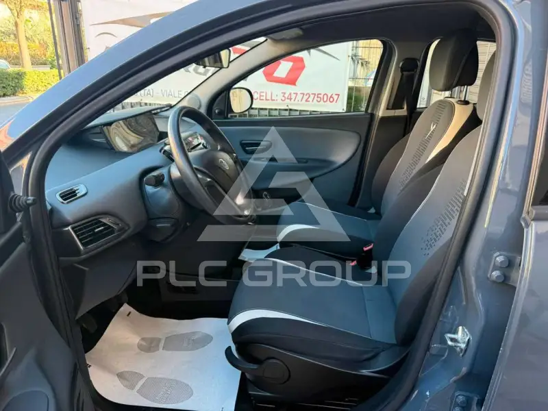 2014 Lancia YPSILON