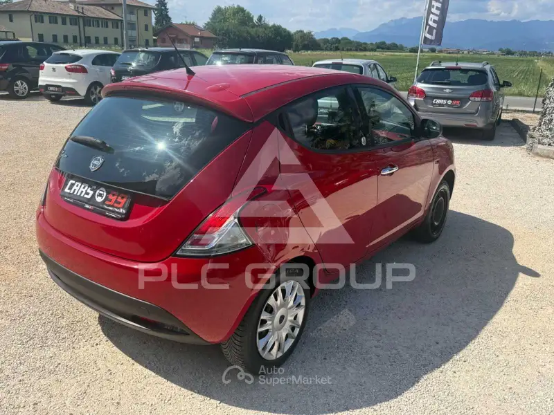 2014 Lancia YPSILON