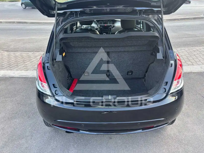 2014 Lancia YPSILON