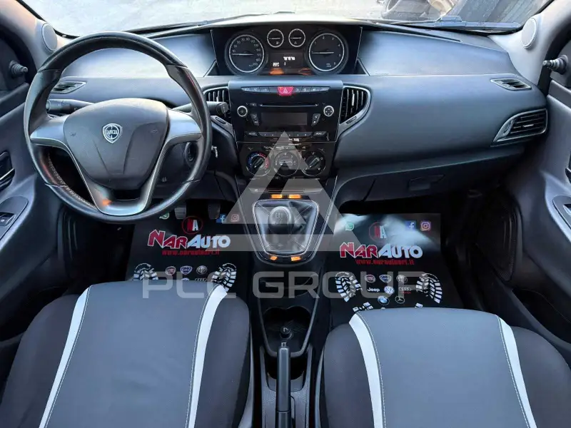 2014 Lancia YPSILON