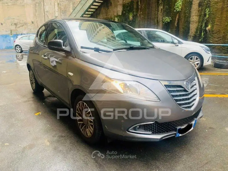 2014 Lancia YPSILON