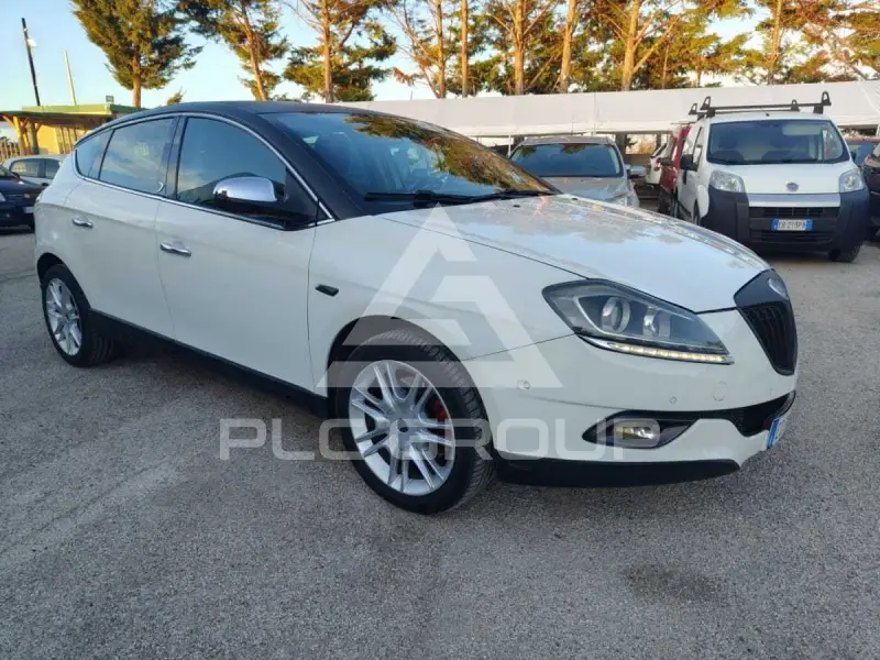2014 Lancia Delta
