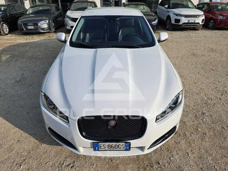 2014 Jaguar XF