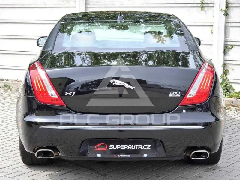 2014 Jaguar XJ
