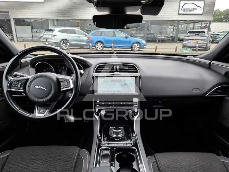 2014 Jaguar XE