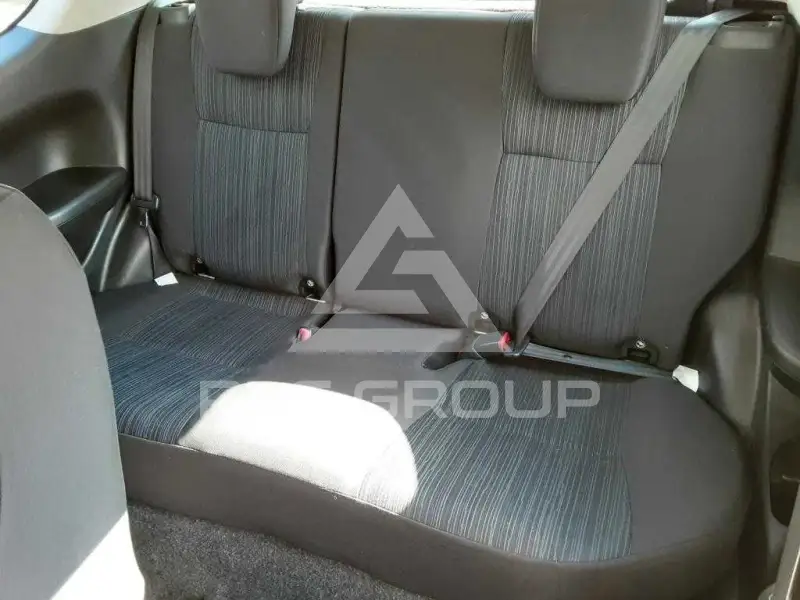 2014 Suzuki SWIFT