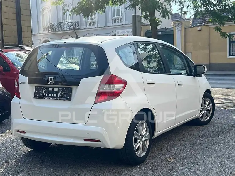 2014 Honda JAZZ