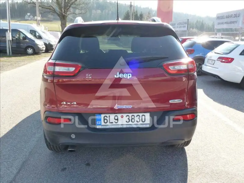 2014 Jeep CHEROKEE