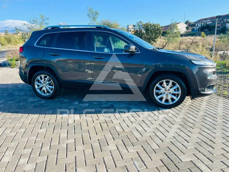 2014 Jeep CHEROKEE
