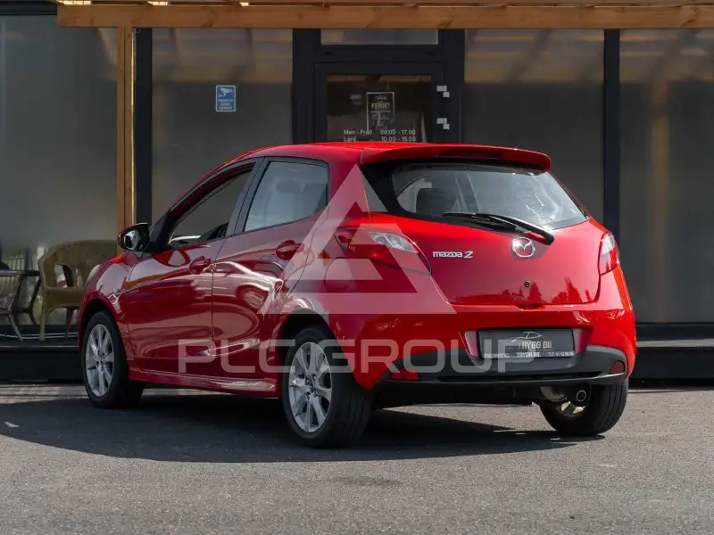 2014 Mazda 2