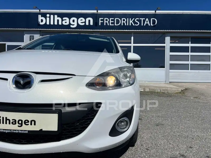 2014 Mazda 2