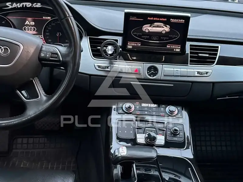 2014 Audi A8
