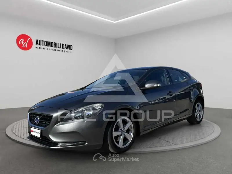 2014 Volvo V40
