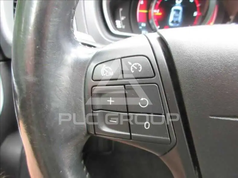 2014 Volvo V40