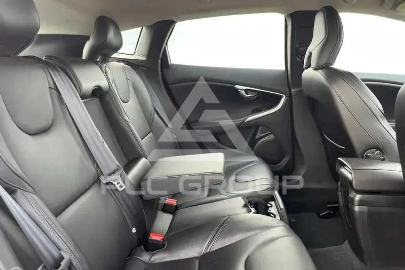 2014 Volvo V40