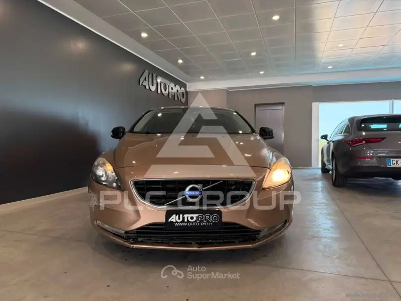 2014 Volvo V40