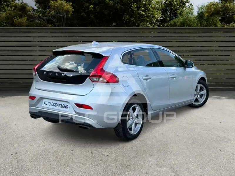 2014 Volvo V40