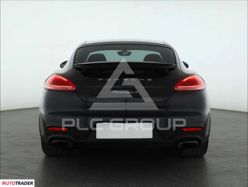 2014 Porsche Panamera