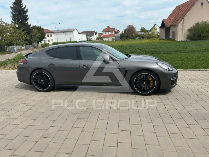 2014 Porsche Panamera