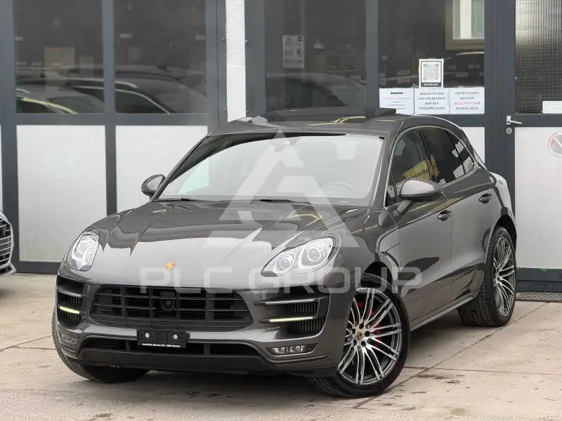 2014 Porsche MACAN