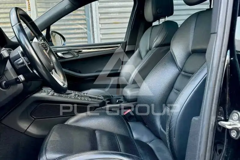 2014 Porsche MACAN