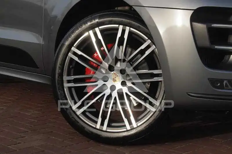 2014 Porsche MACAN