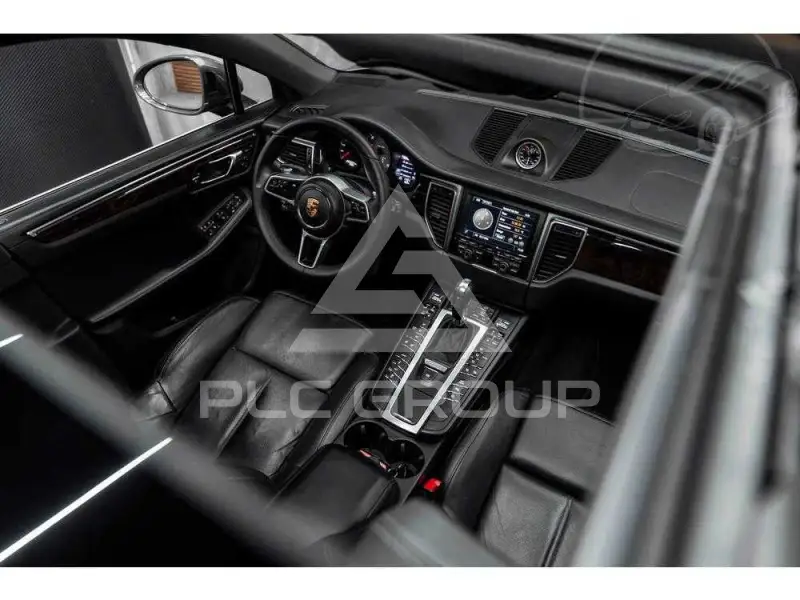2014 Porsche MACAN