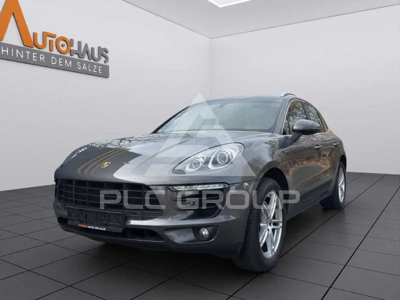 2014 Porsche MACAN