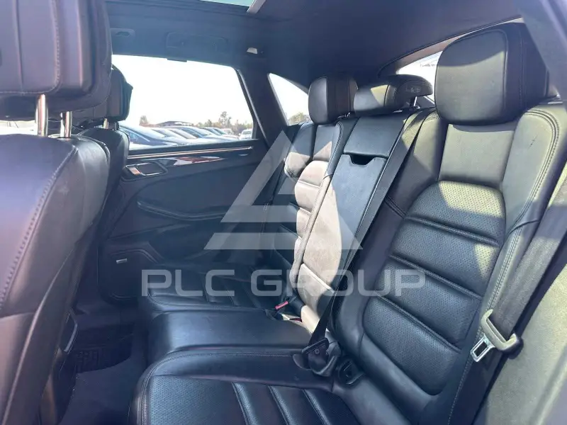 2014 Porsche MACAN