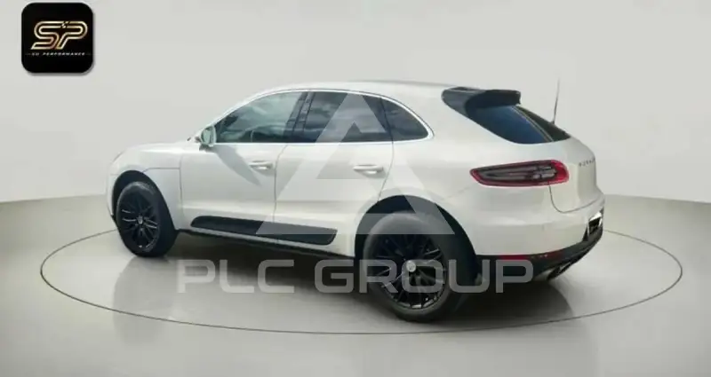 2014 Porsche MACAN