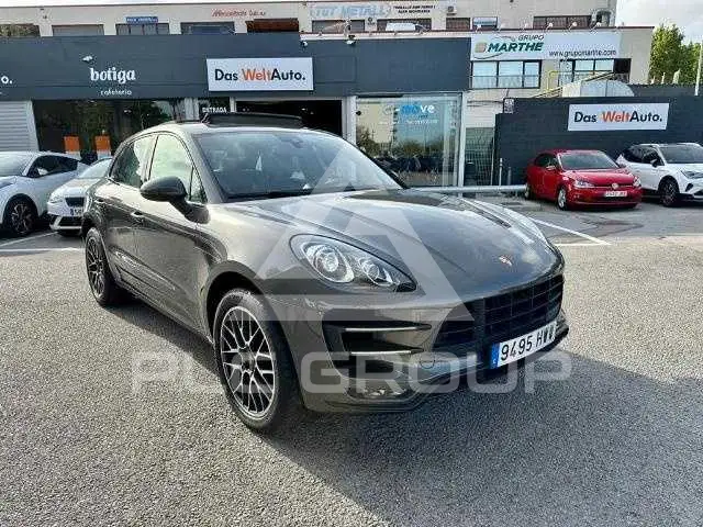 2014 Porsche MACAN