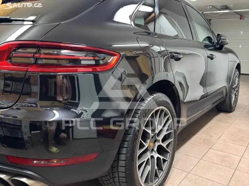 2014 Porsche MACAN
