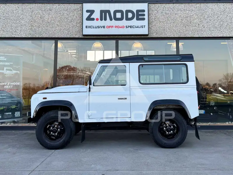 2014 Land Rover DEFENDER