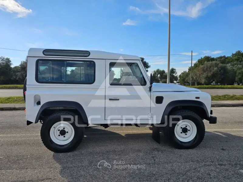 2014 Land Rover DEFENDER