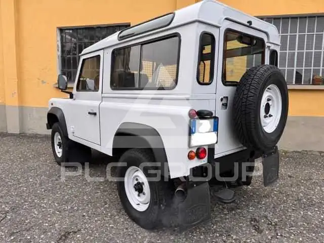 2014 Land Rover DEFENDER