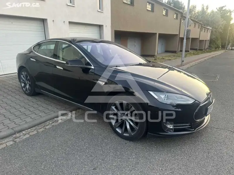 2014 Tesla Model S
