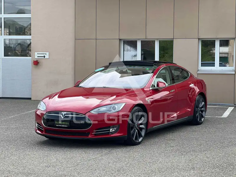 2014 Tesla Model S