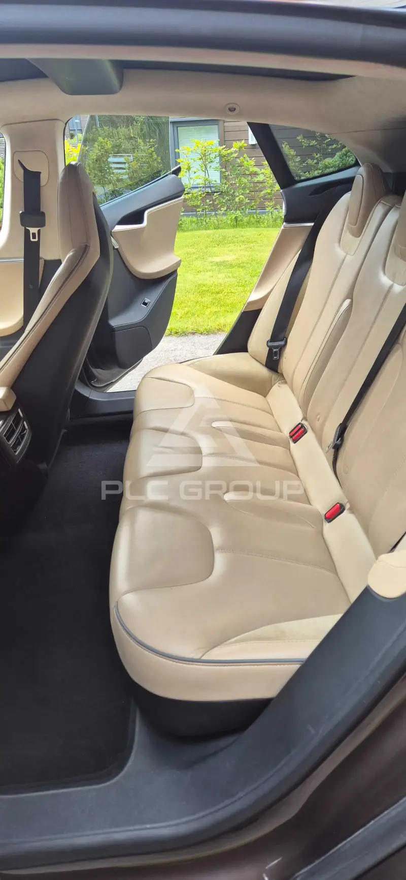 2014 Tesla Model S