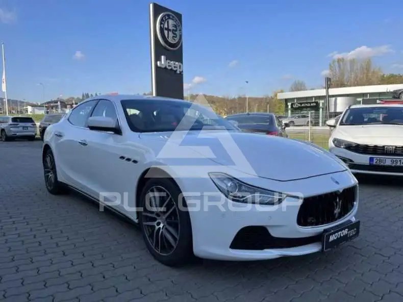 2014 Maserati GHIBLI