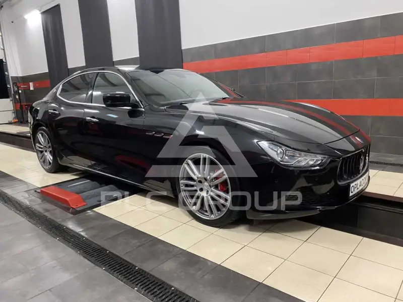 2014 Maserati GHIBLI